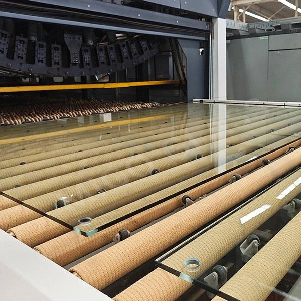 Low Iron Padel Glass suppliers